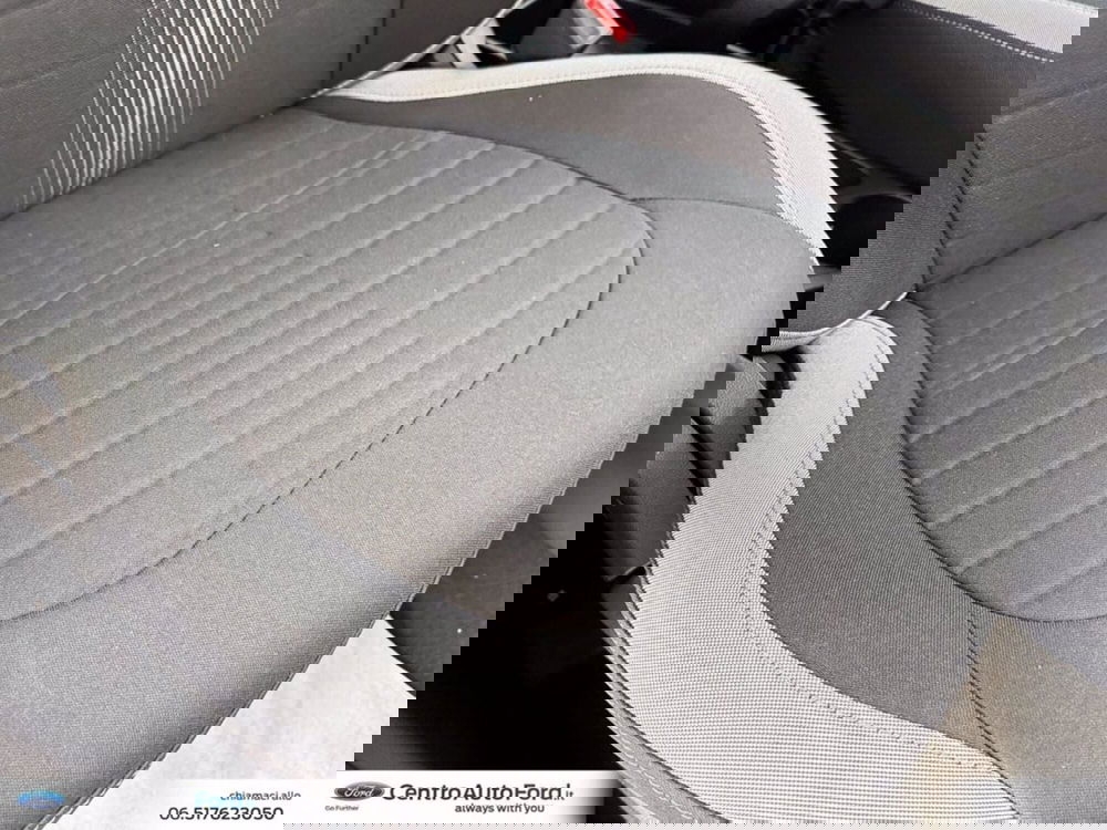 Hyundai i10 nuova a Roma (8)