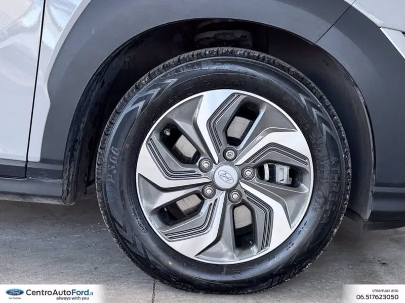 Hyundai Kona usata a Roma (14)