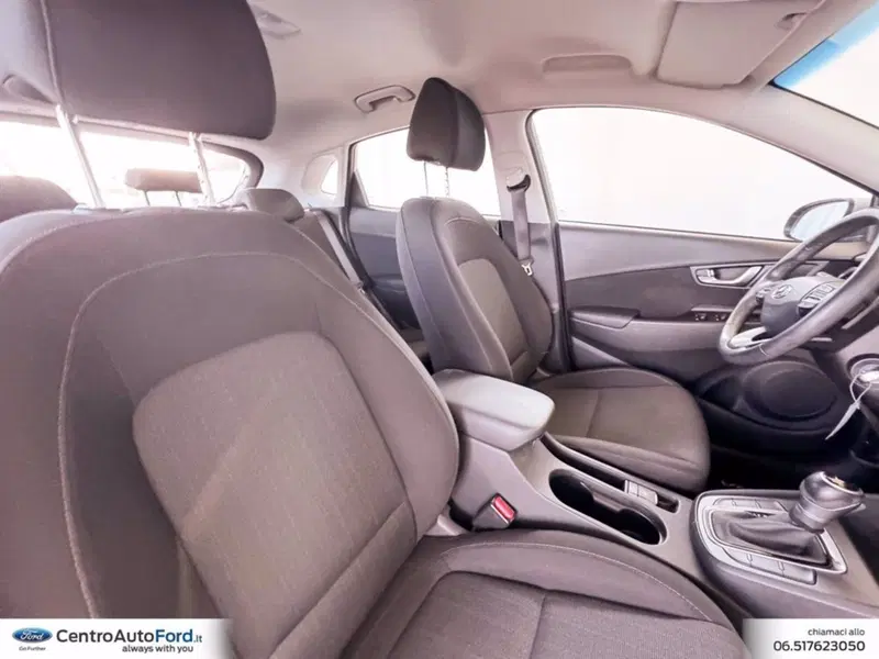 Hyundai Kona usata a Roma (7)