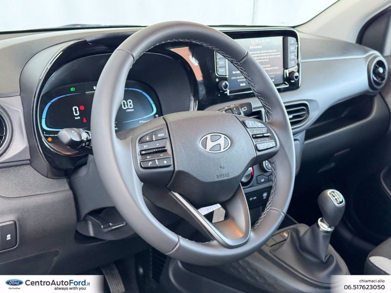 Hyundai i10 nuova a Roma (18)