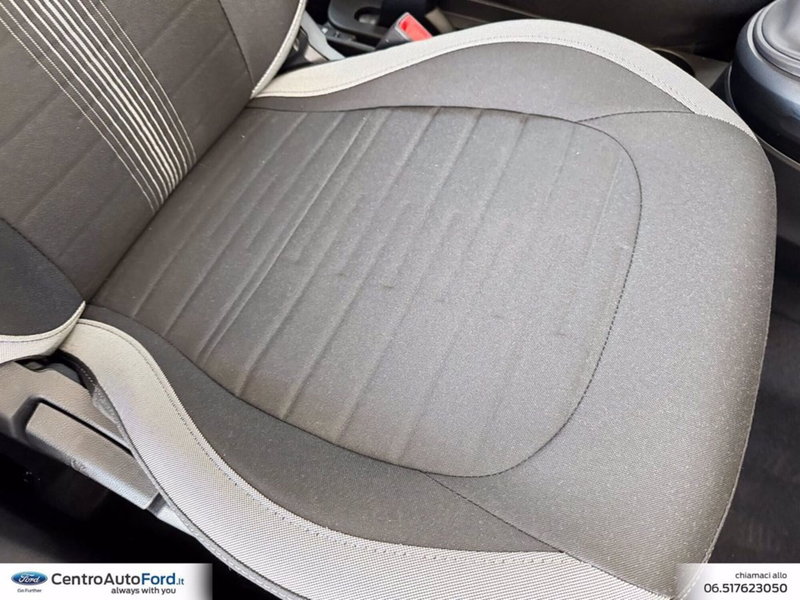 Hyundai i10 nuova a Roma (8)