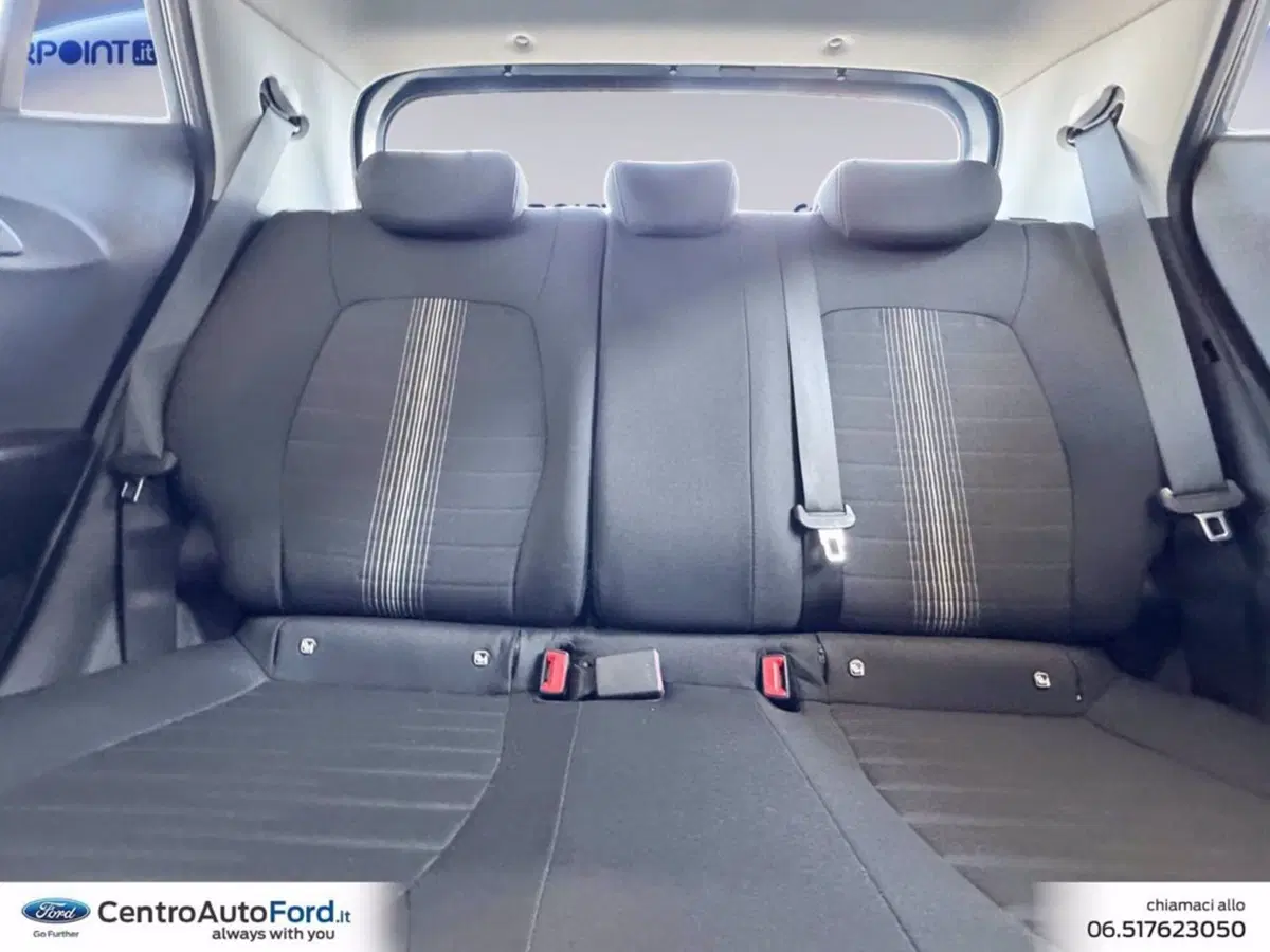 Hyundai i10 nuova a Roma (9)