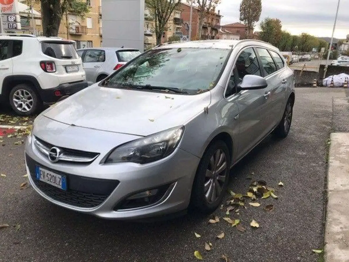 Opel Astra Station Wagon usata a Reggio Emilia