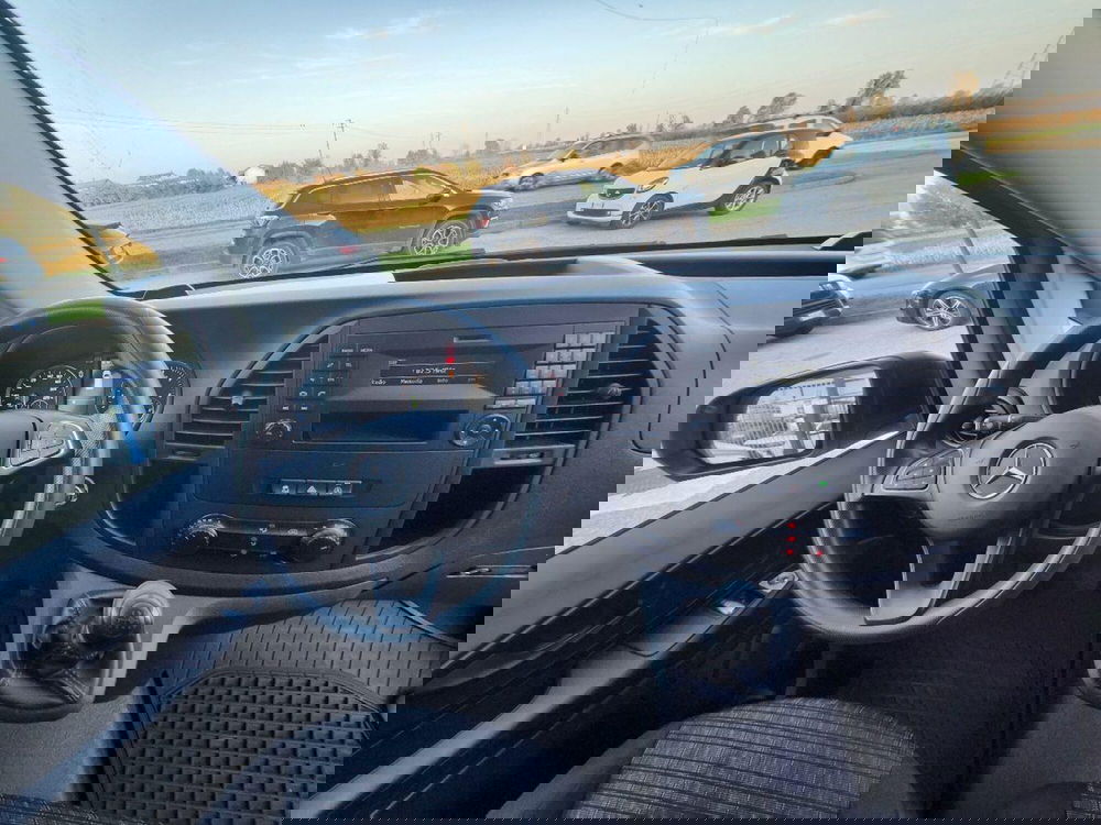 Mercedes-Benz Vito usata a Milano (18)