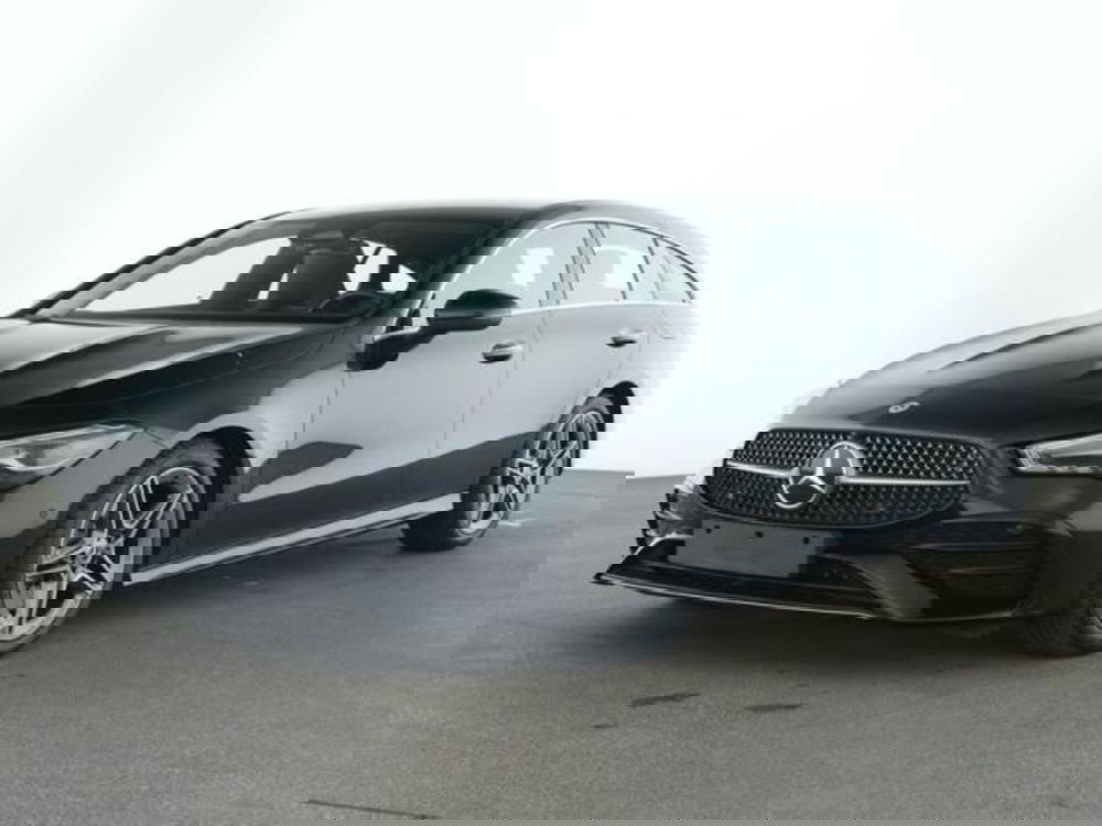 Mercedes-Benz CLA Shooting Brake usata a Milano