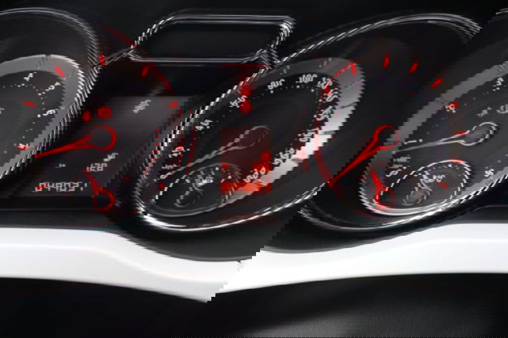 Opel Adam usata a Gorizia (15)