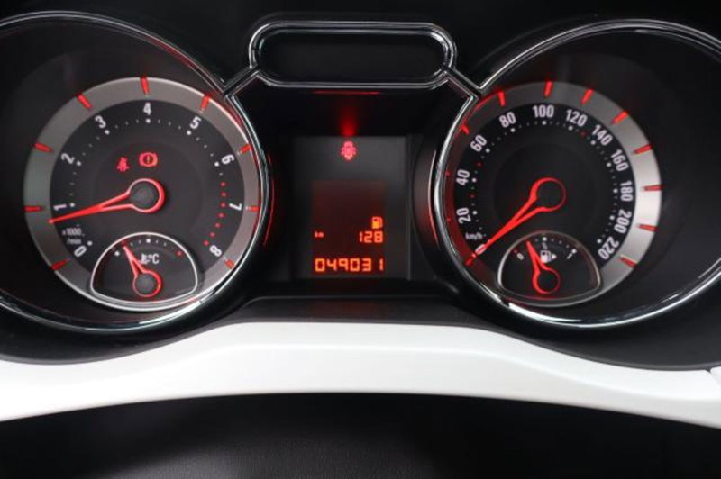 Opel Adam usata a Gorizia (15)