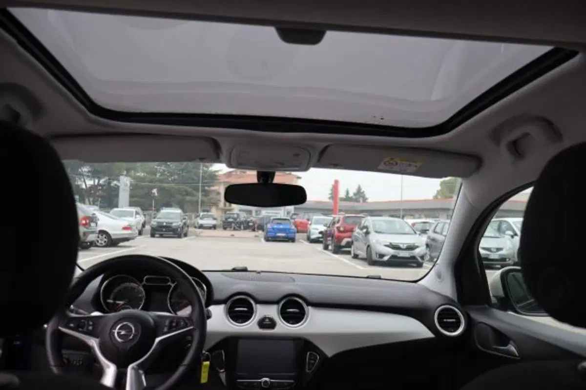 Opel Adam usata a Gorizia (18)