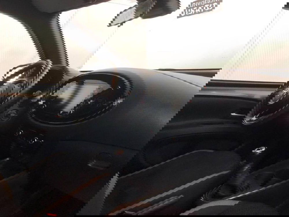 Toyota Aygo X usata a Torino (12)