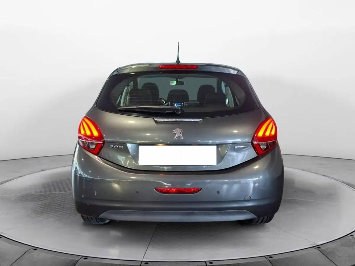 Peugeot 208 usata a Torino (5)