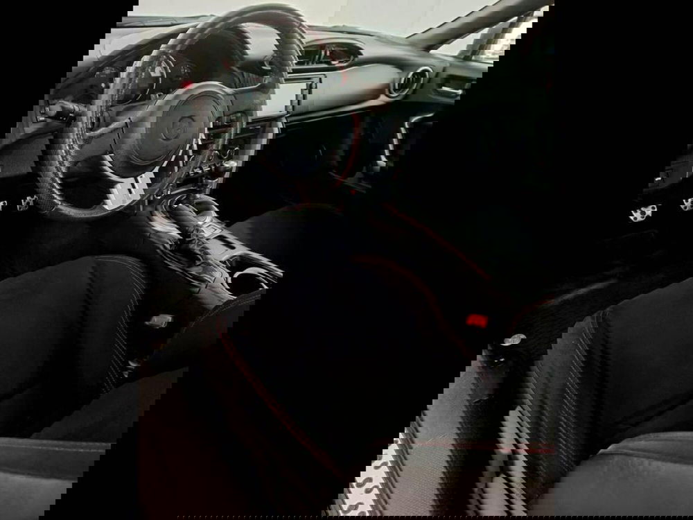 Toyota GT86 usata a Torino (11)