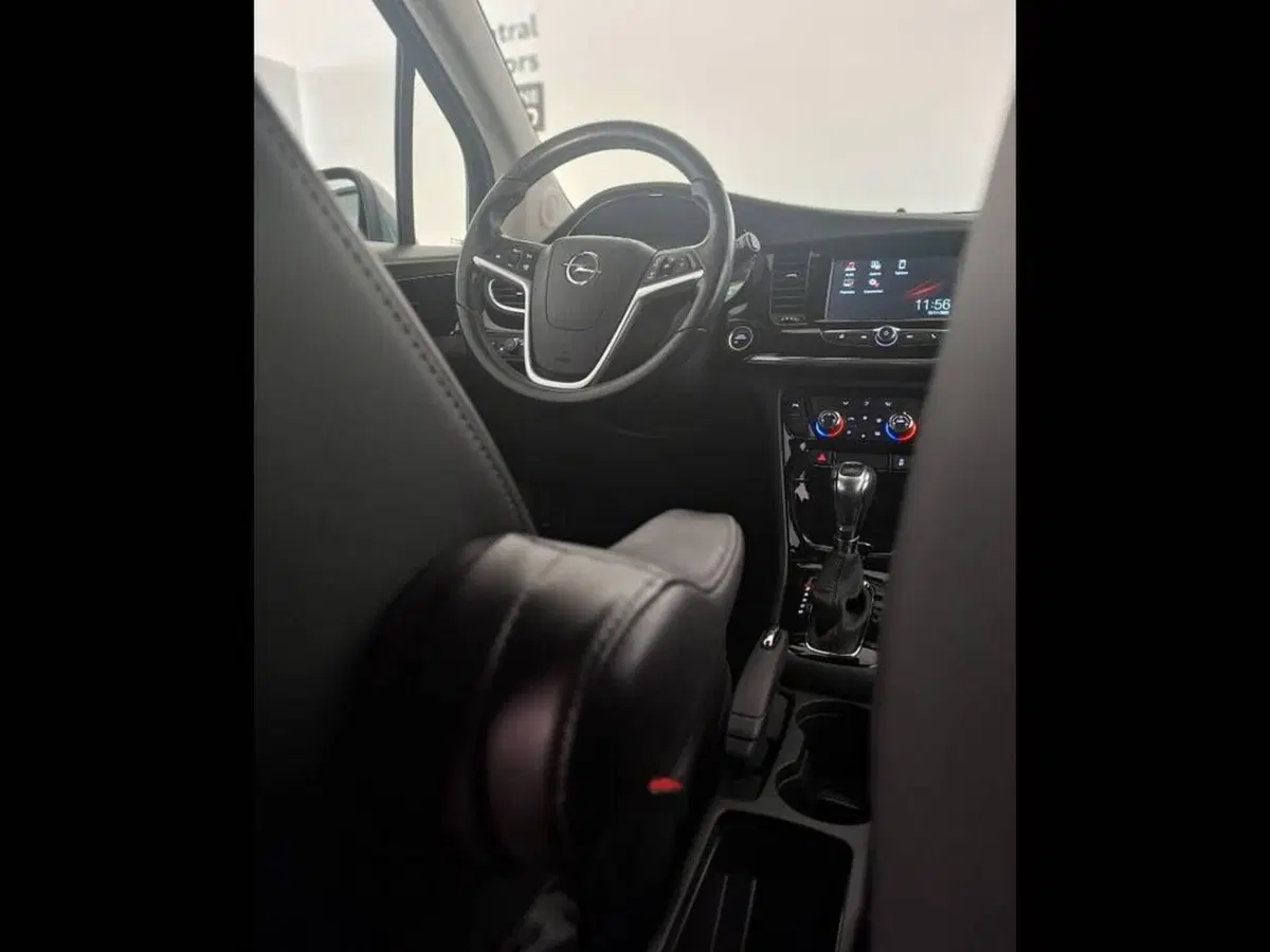 Opel Mokka usata a Torino (12)