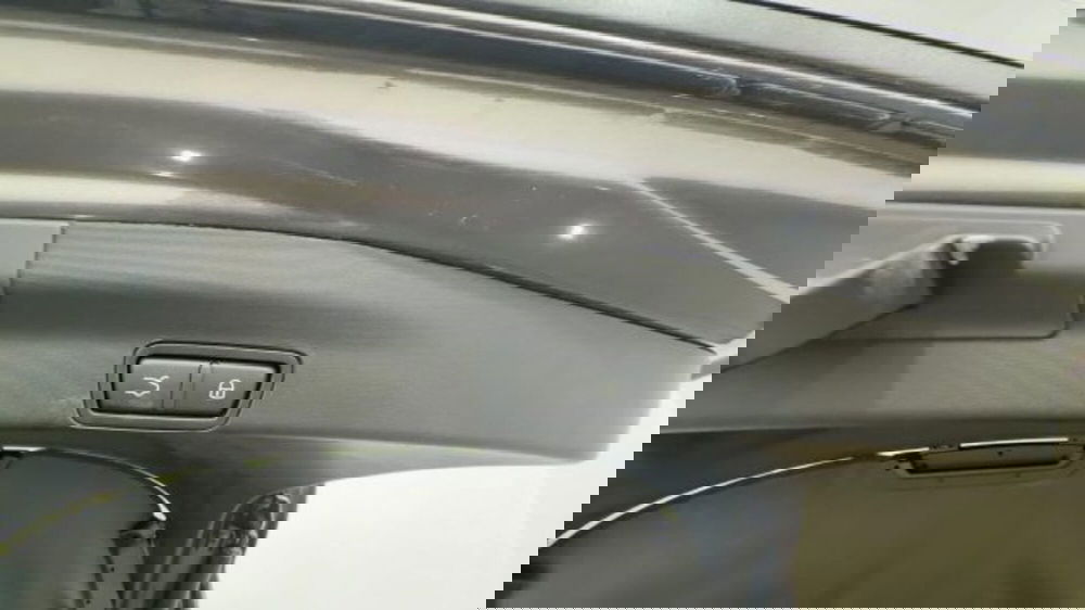 Alfa Romeo Stelvio usata a Firenze (14)