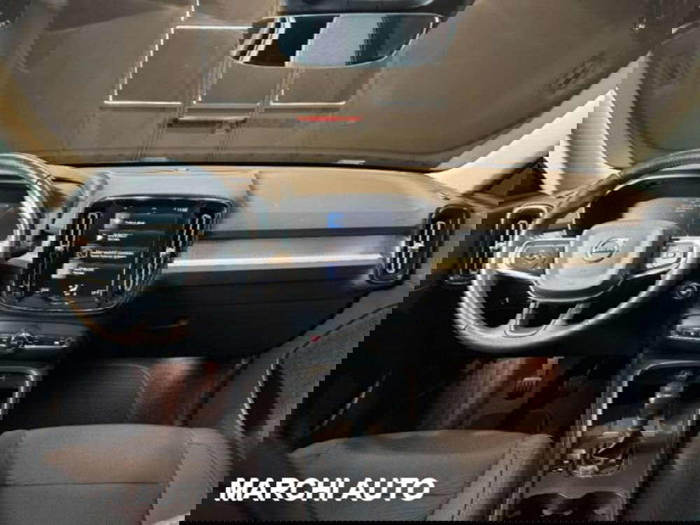 Volvo XC40 usata a Perugia (13)