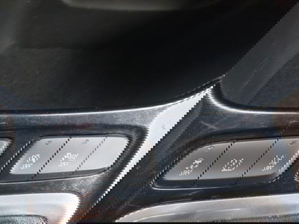 Opel Crossland usata a Verona (14)