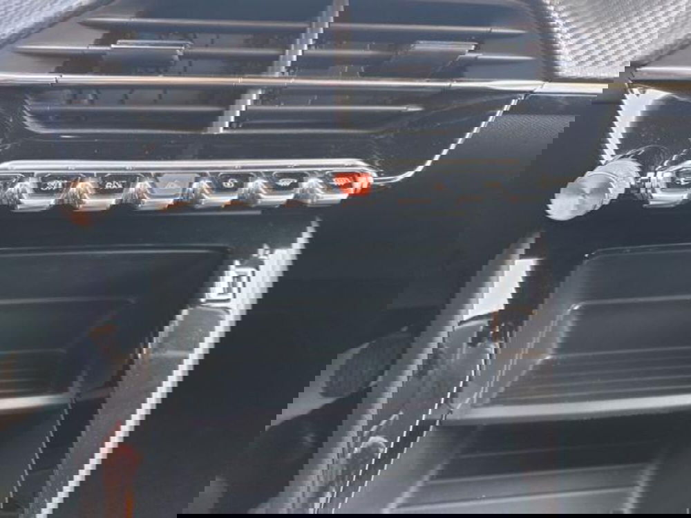 Peugeot 208 usata a Verona (17)