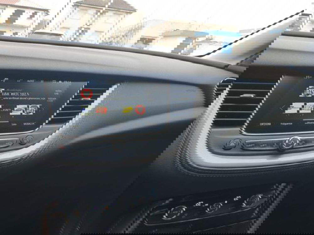 Opel Grandland X usata a Verona (11)