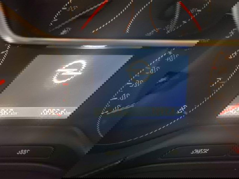 Opel Grandland X usata a Verona (5)