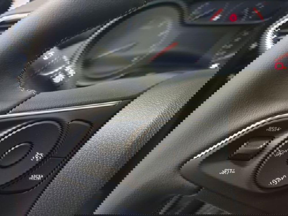 Opel Crossland nuova a Verona (12)