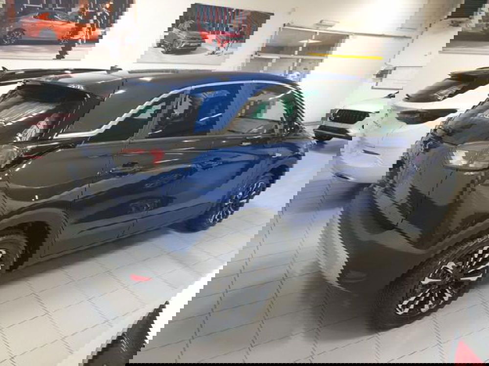 Opel Crossland nuova a Verona (3)