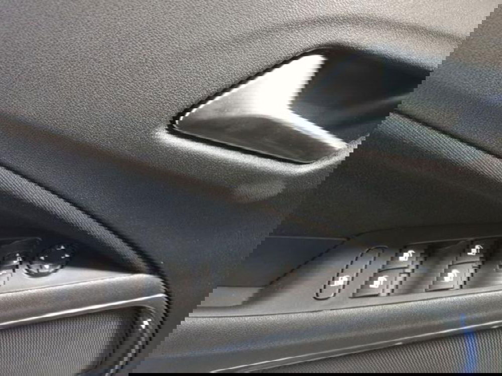 Opel Crossland nuova a Verona (8)