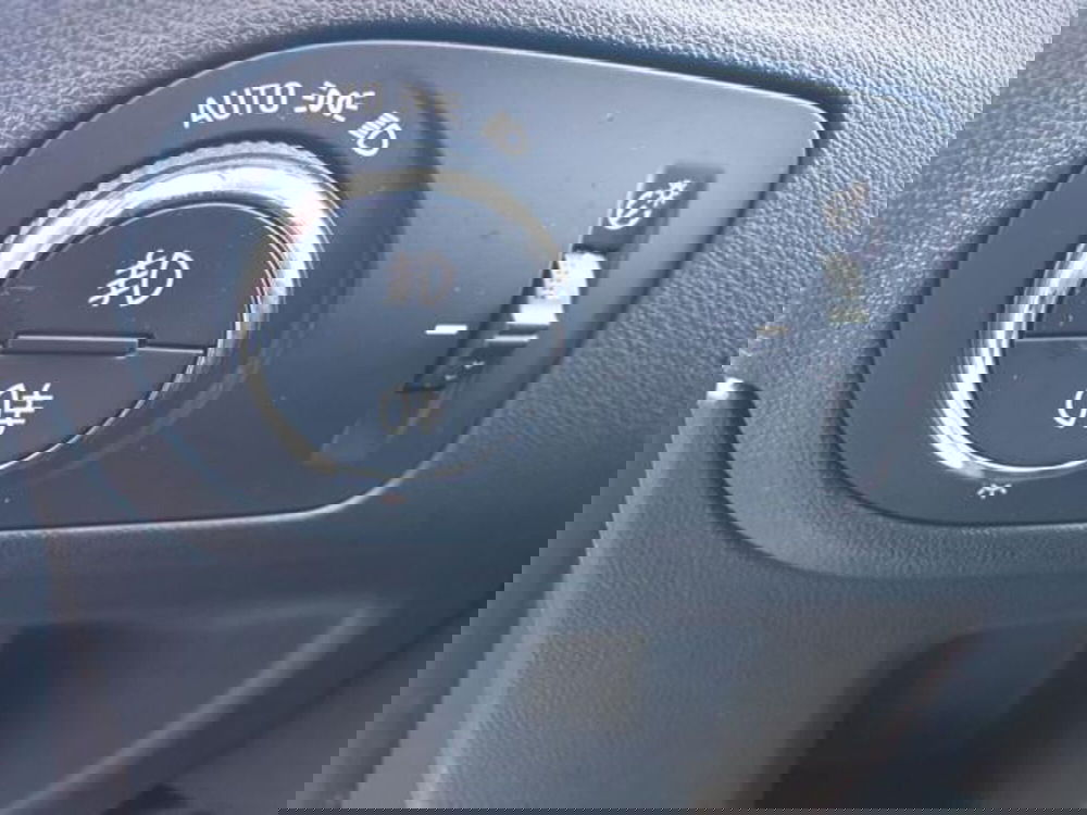 Opel Crossland X usata a Verona (10)