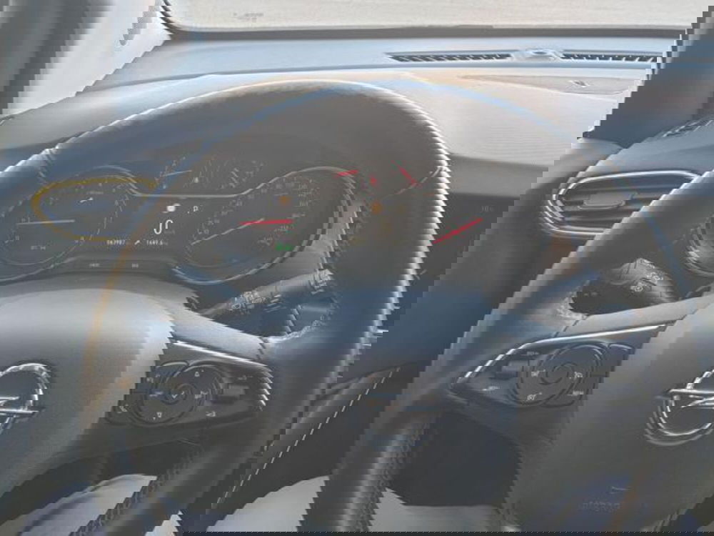 Opel Crossland X usata a Verona (11)