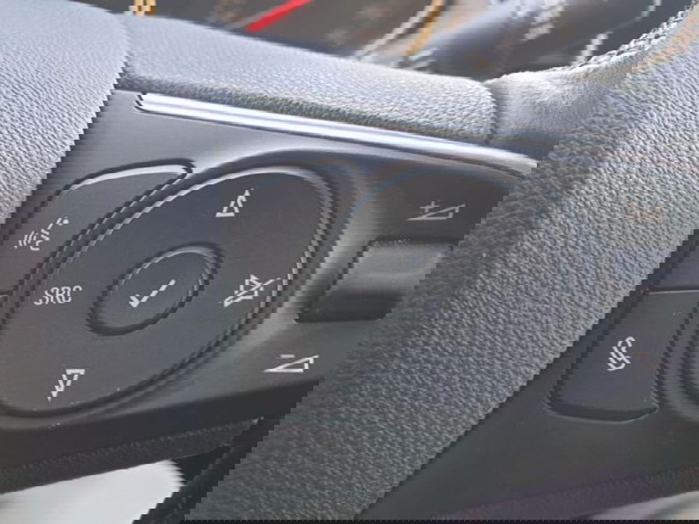 Opel Crossland X usata a Verona (13)