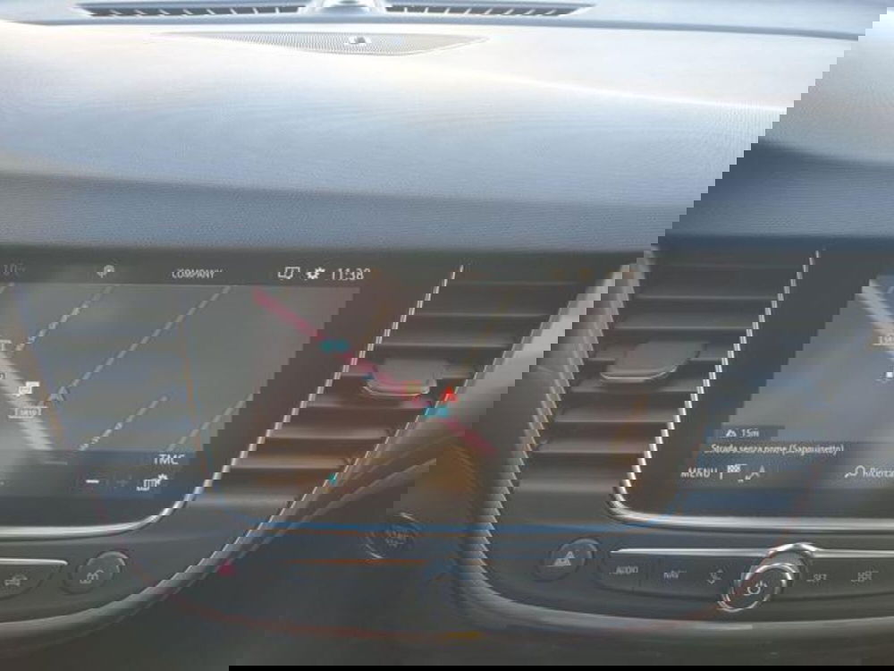 Opel Crossland X usata a Verona (19)