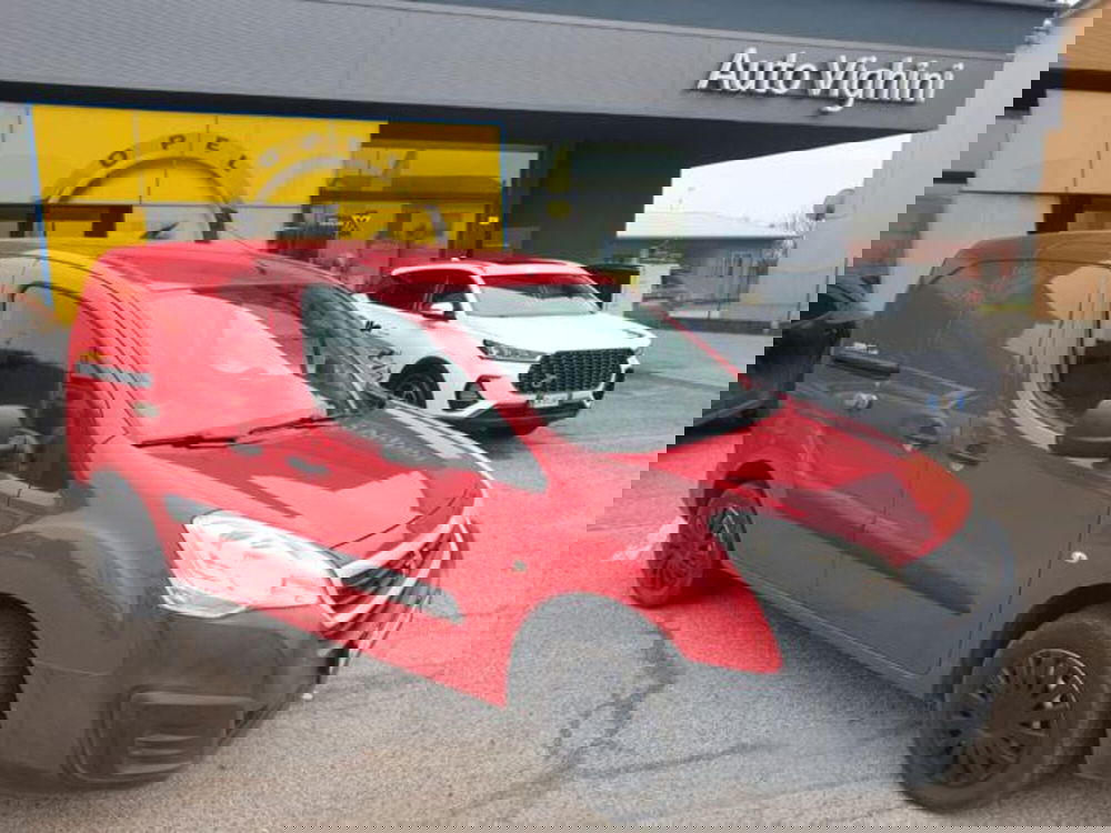 Peugeot Partner Furgone usata a Verona