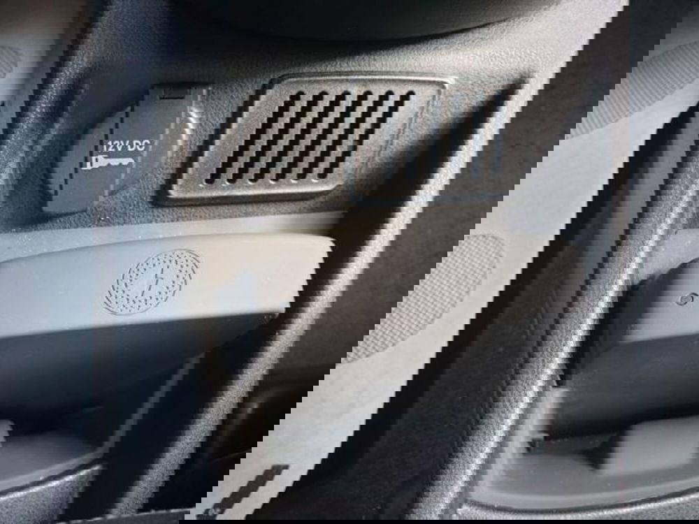 Lancia Ypsilon usata a Verona (17)