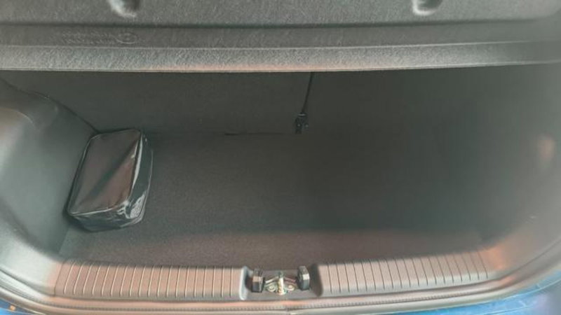 Hyundai i10 nuova a Reggio Emilia (9)