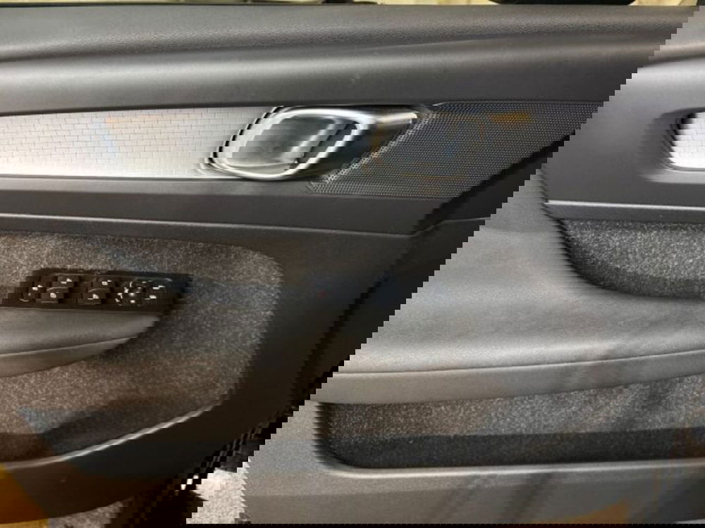 Volvo XC40 usata a Bologna (10)