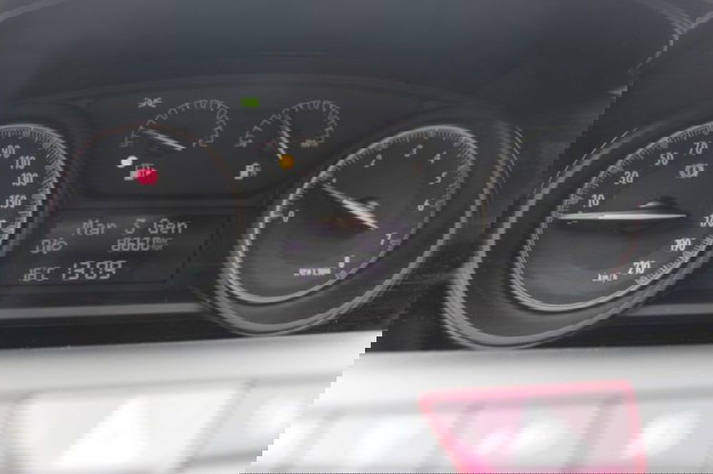 Lancia Ypsilon usata a Roma (14)