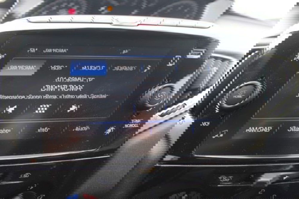 Lancia Ypsilon usata a Roma (16)