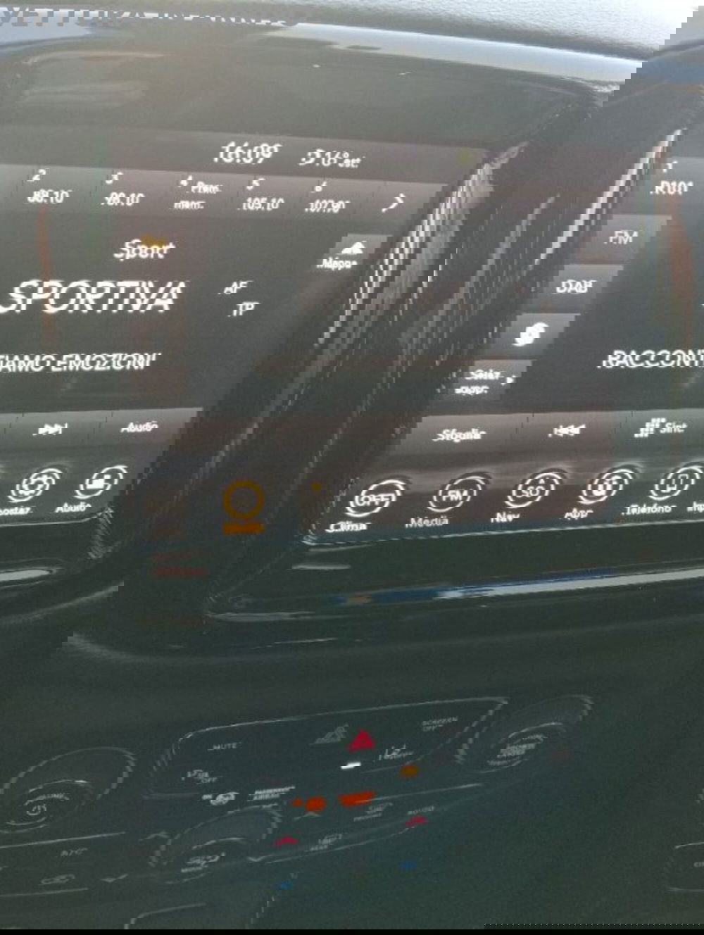 Jeep Compass usata a Modena (11)