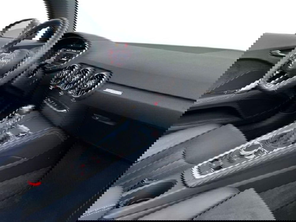 Audi TT Cabrio usata a Verona (15)