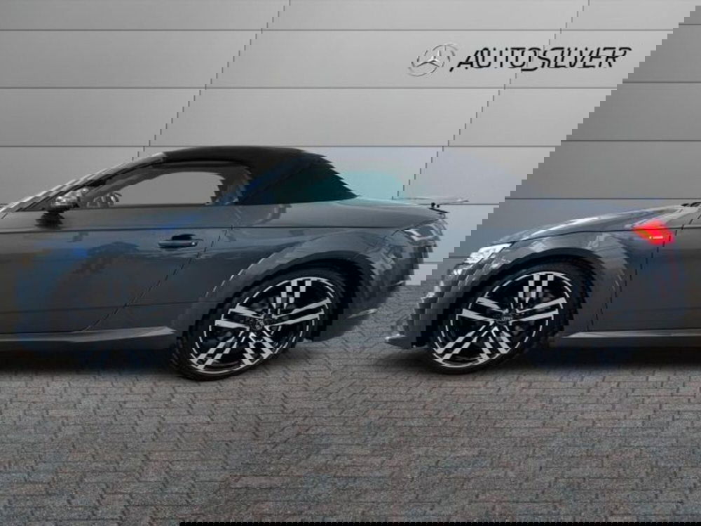 Audi TT Cabrio usata a Verona (6)