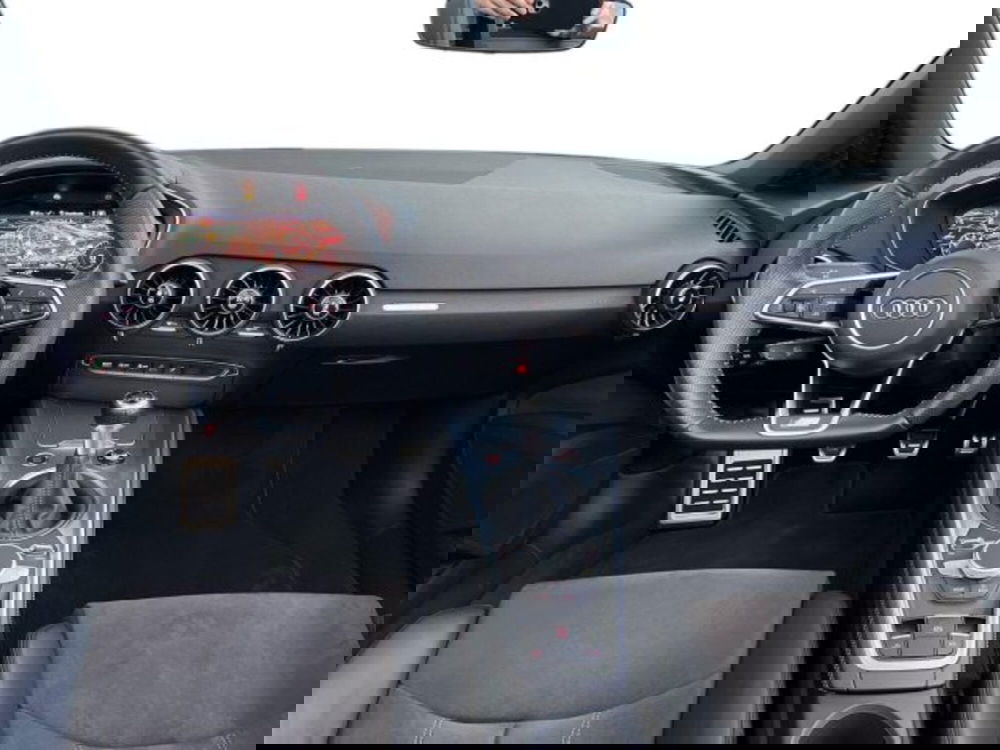 Audi TT Cabrio usata a Verona (9)