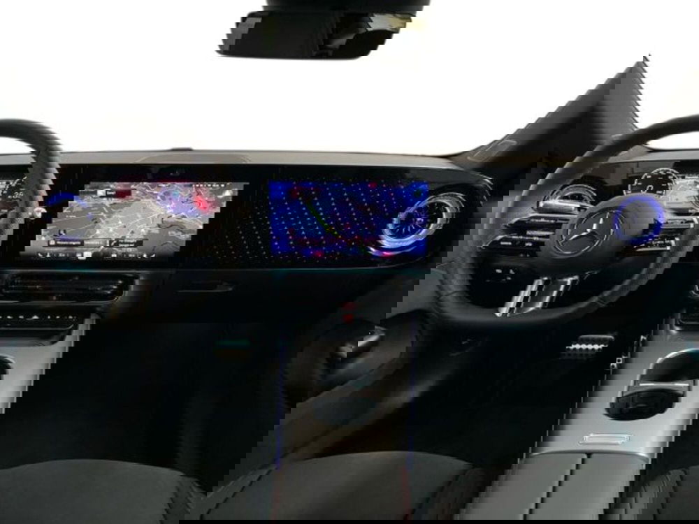Mercedes-Benz CLA EQ nuova a Verona (9)