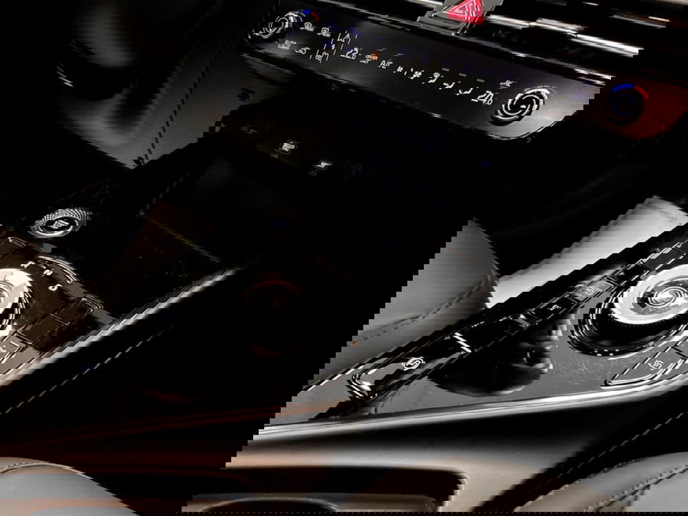 Kia Niro usata a Piacenza (15)