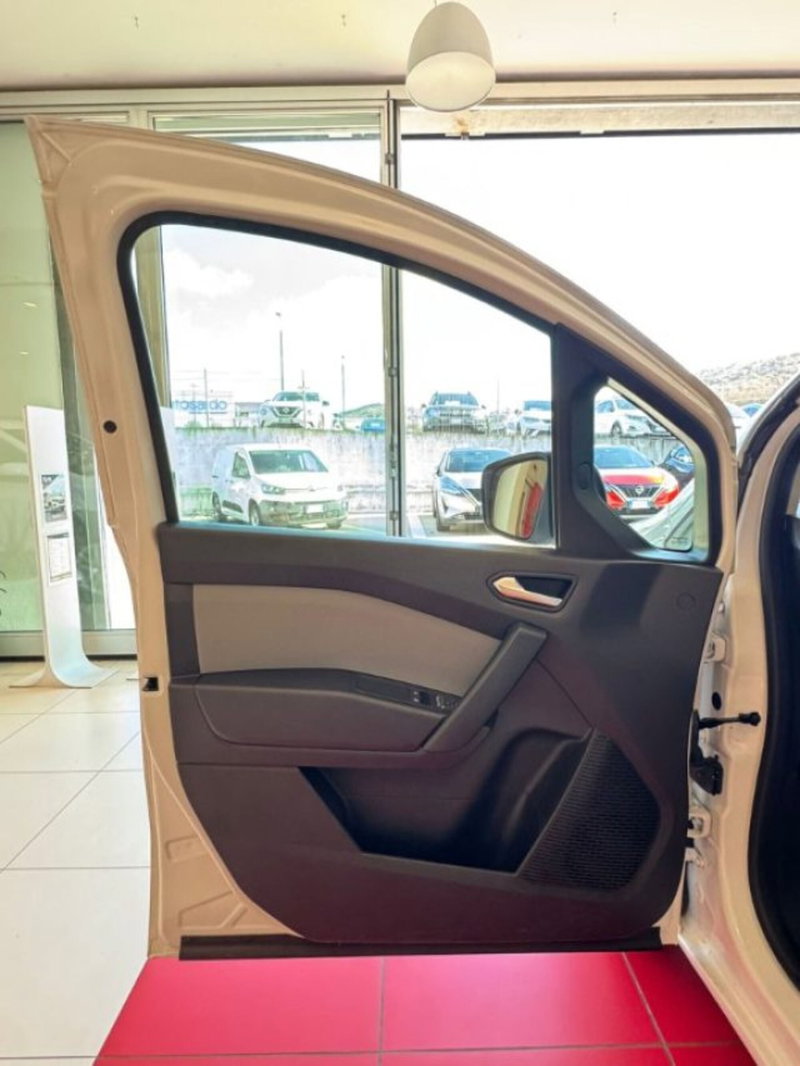 Nissan Townstar usata a Sassari (6)