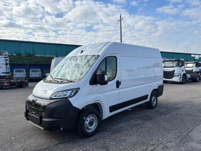 Peugeot Boxer Furgone 435 2.2 BlueHDi 140 S&amp;S PLM-SL-TA Furgone Premium nuova a Castegnato