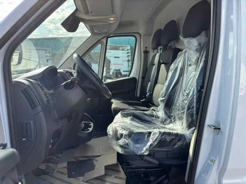 Peugeot Boxer Furgone nuova a Brescia (11)