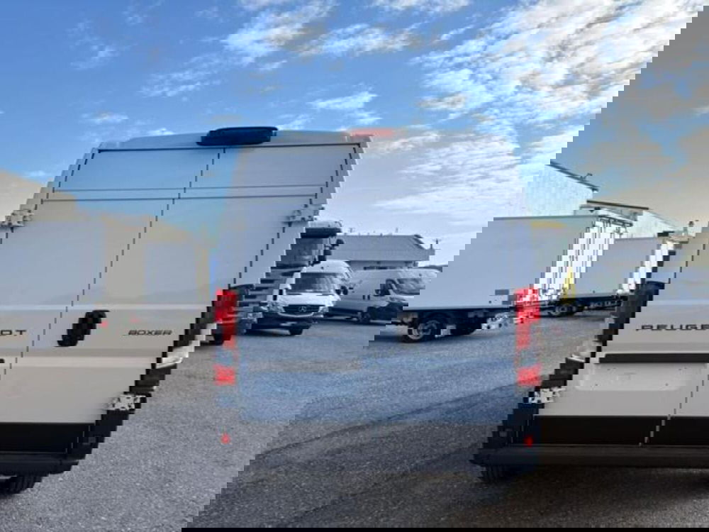Peugeot Boxer Furgone nuova a Brescia (6)