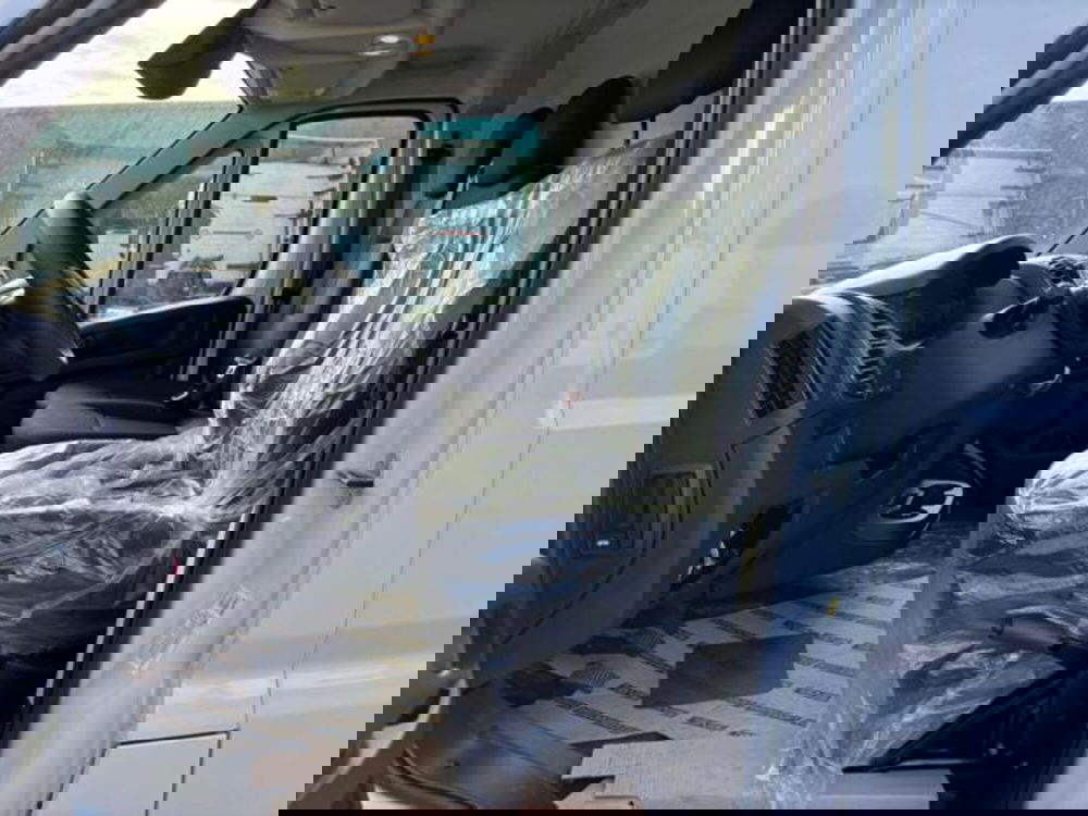 Peugeot Boxer Furgone nuova a Brescia (10)