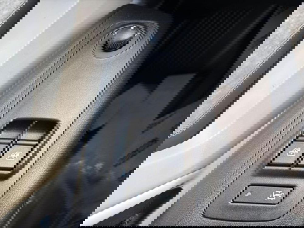 Peugeot Boxer Furgone nuova a Brescia (11)