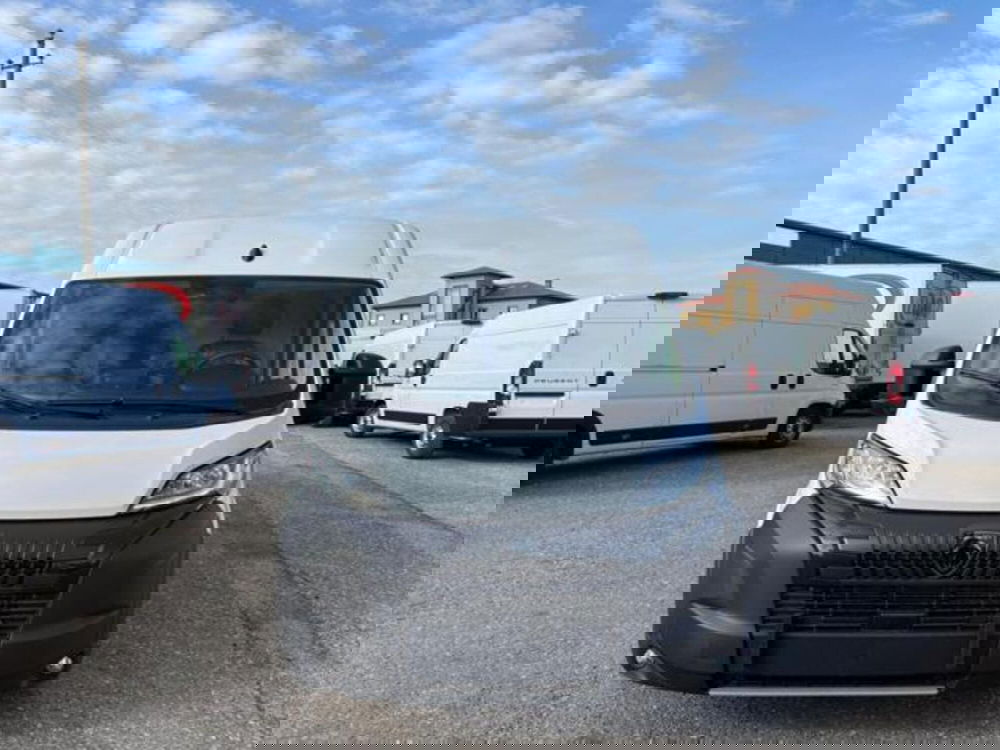 Peugeot Boxer Furgone nuova a Brescia (2)