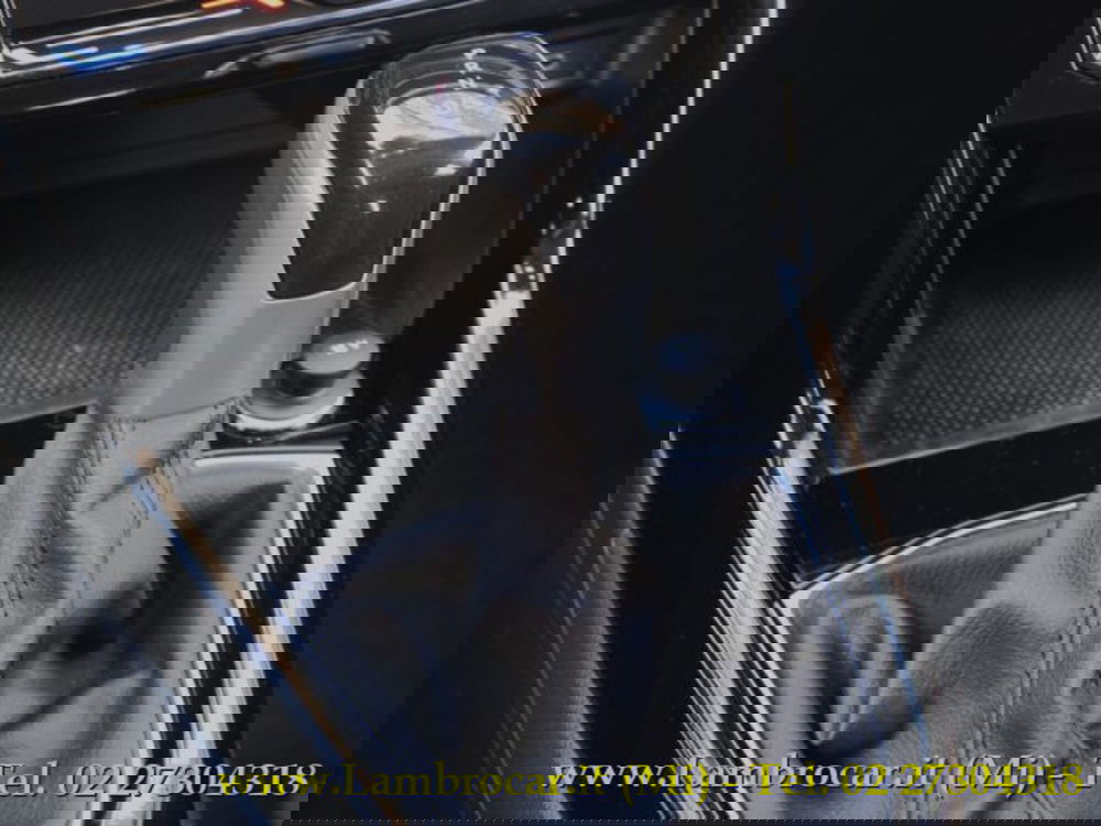 Volkswagen T-Cross usata a Milano (12)