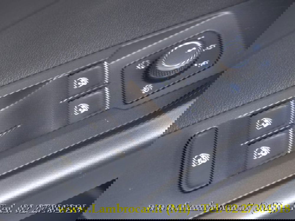 Volkswagen T-Cross usata a Milano (19)